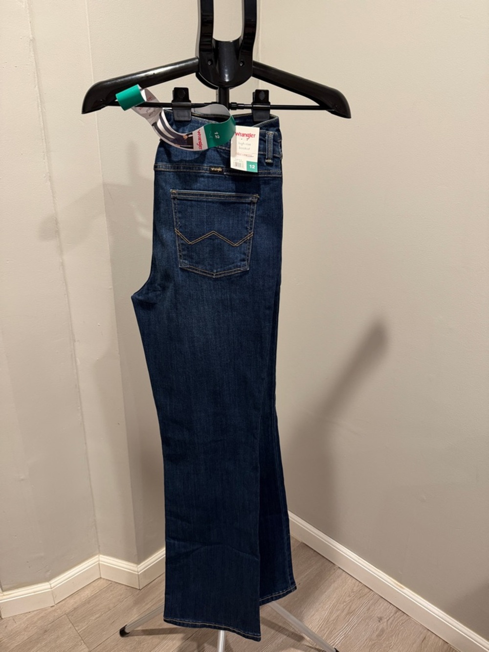 Wrangler Women US size 12 Dark Blue High-Rise Bootcut Jeans